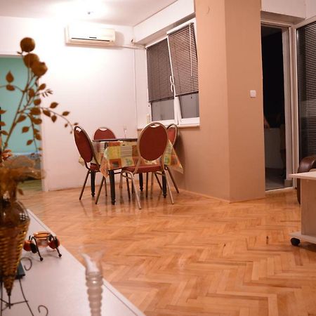 Central City Apartment Гевгелія Екстер'єр фото